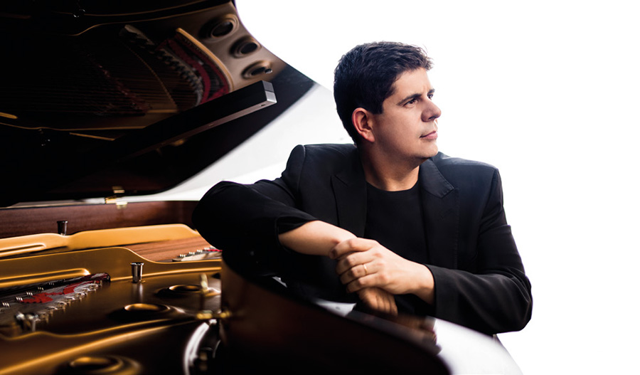 Javier Perianes piano